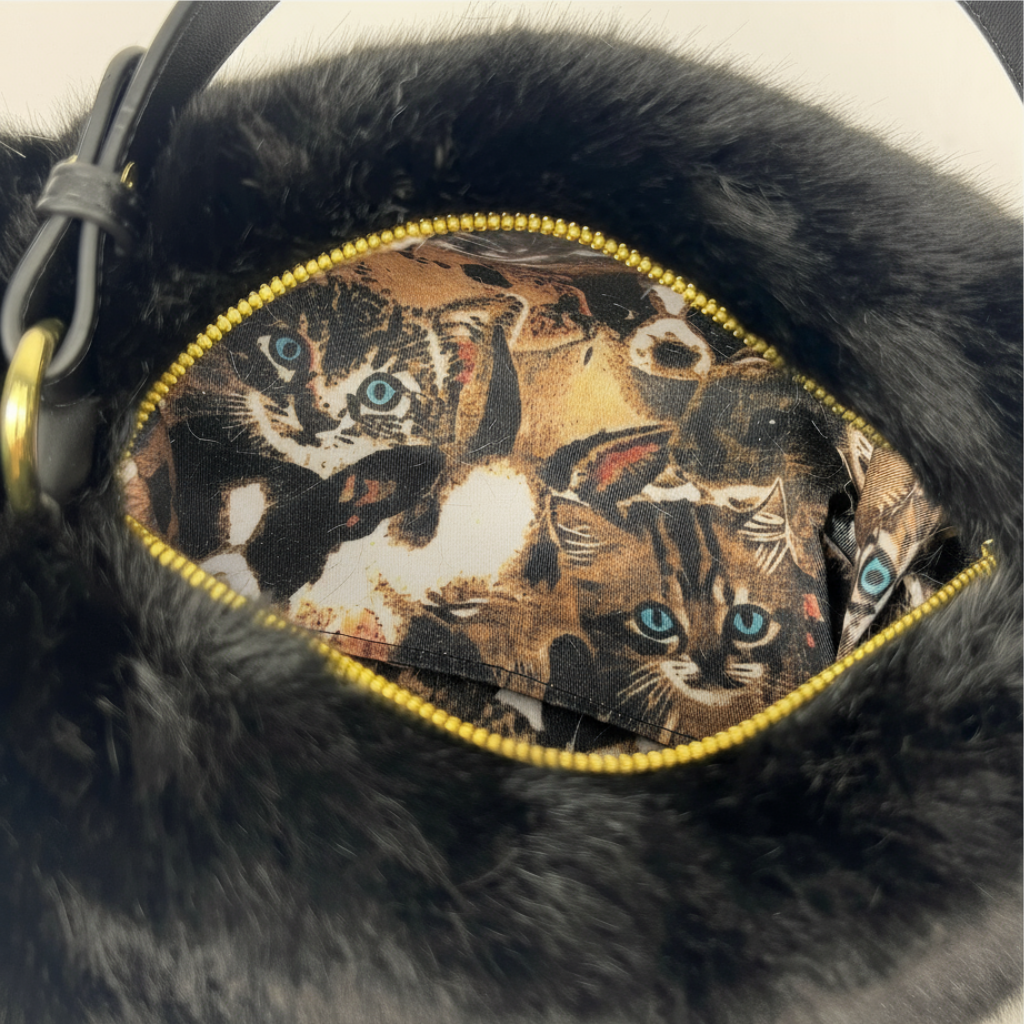 Realistic cat bag- Handbag
